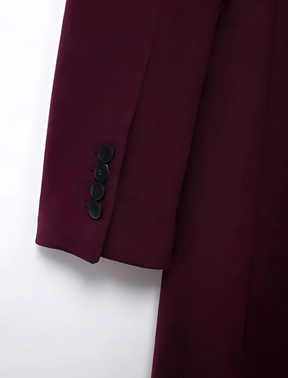 Amelia™ | Elegant Vinröd Ullkappa
