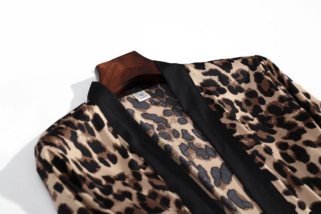 Naomi™ | Cosplay Kimono med Leopardmönster